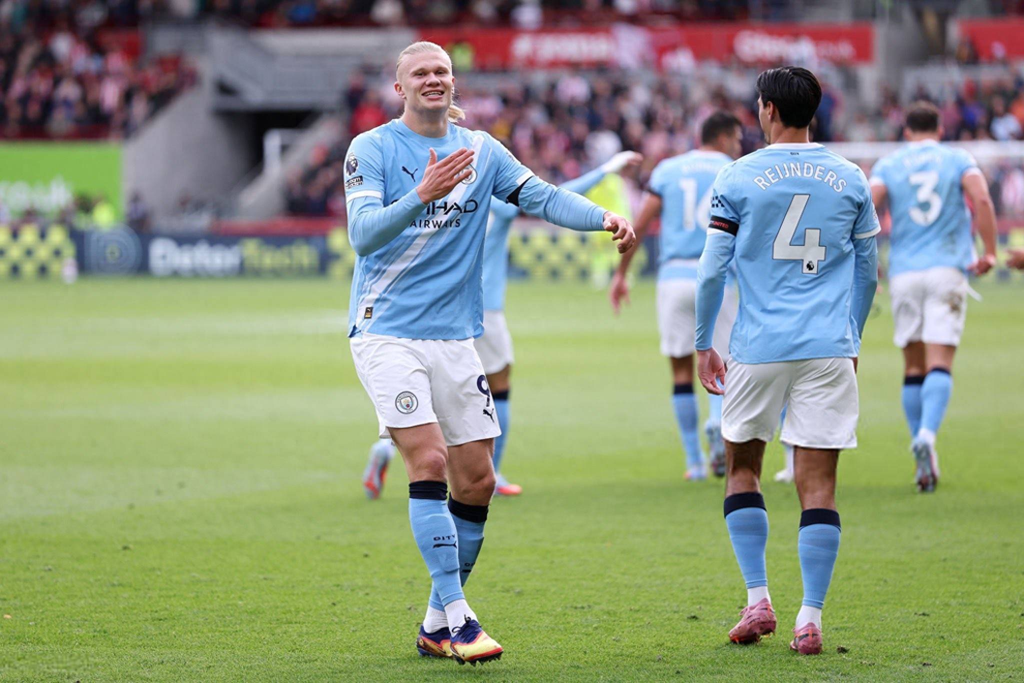 李玮锋：联赛中轴都是外援造成国足没人，这两年踢球孩子多了