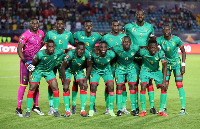 武里南联主帅：我们针对海港做了充分准备，比赛结果非常理想