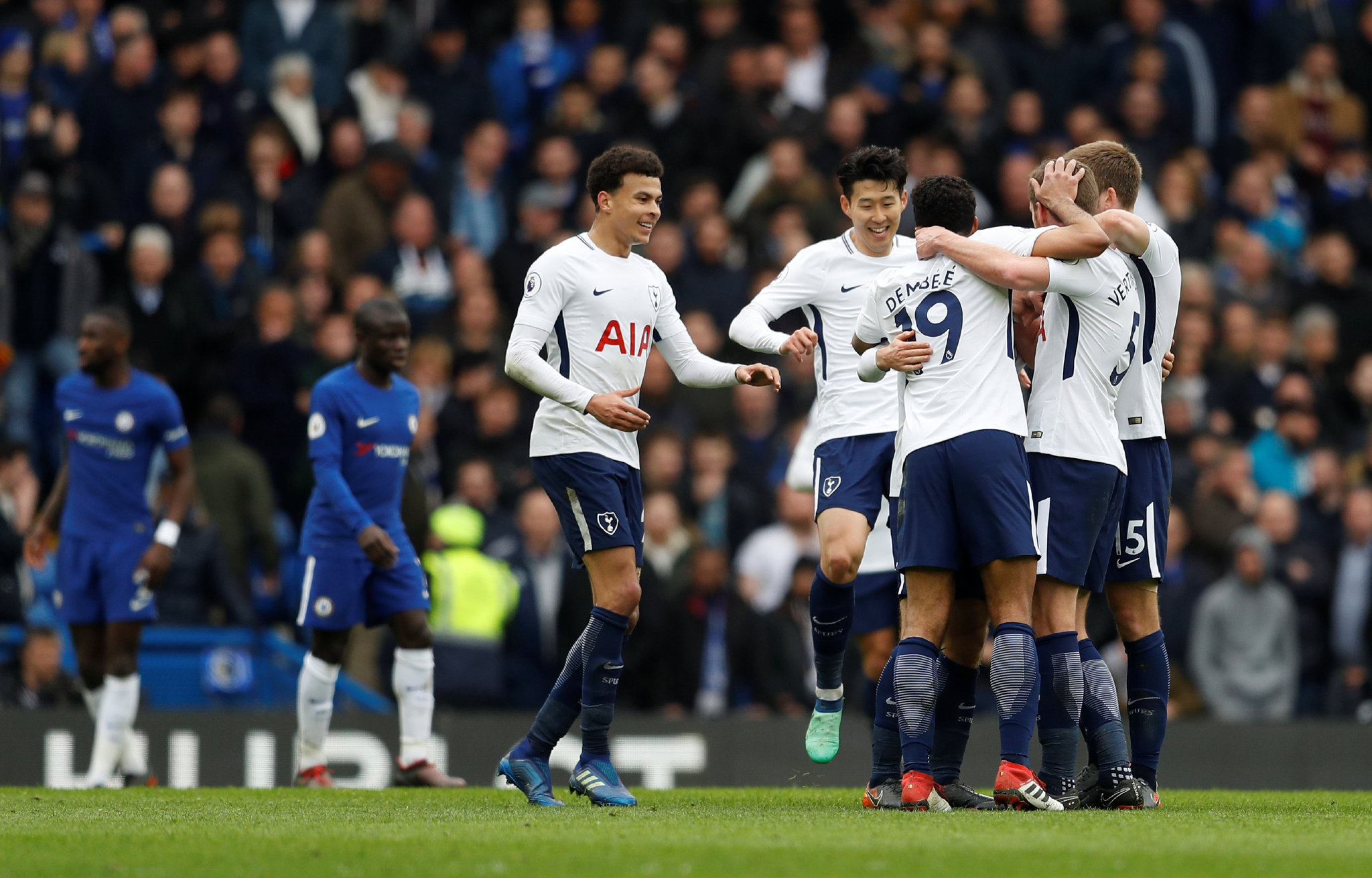 勇士球员得分效率高，命中率稳定