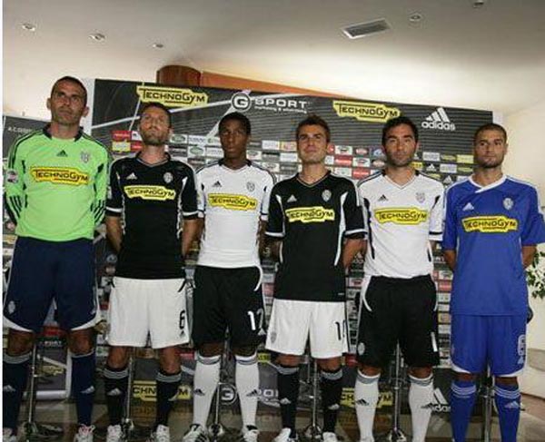 双核联手爆发！哈登&伦纳德首节得分都上双