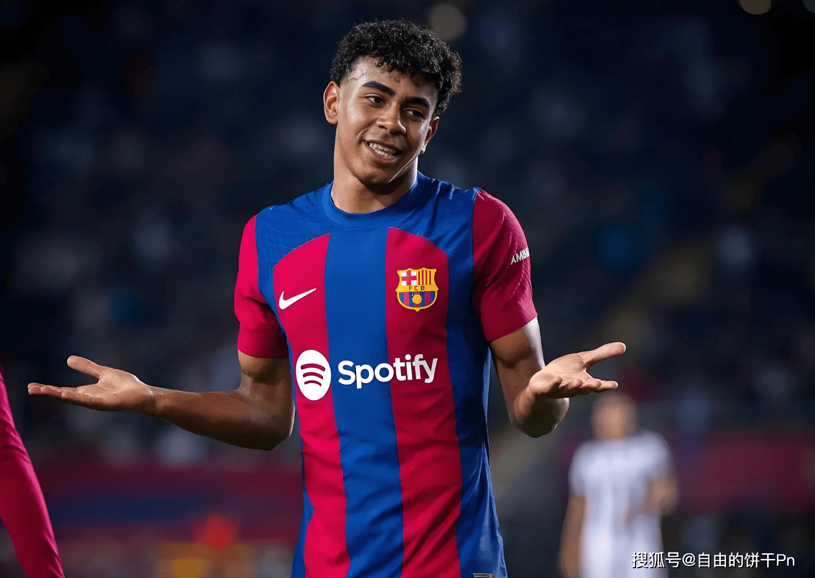 英超-B费双响姆贝莫破门芒特建功 曼联4-1狼队升至第六