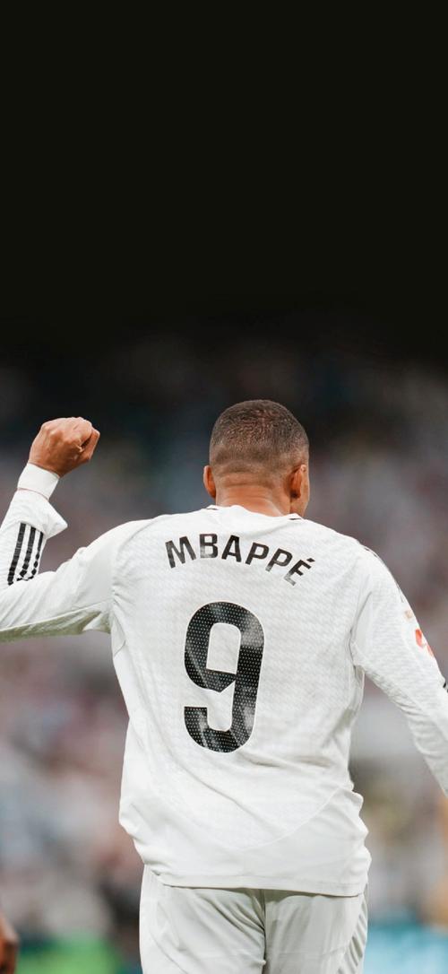 HLTV消息：丹麦传奇狙击手dev1ce将加盟100T