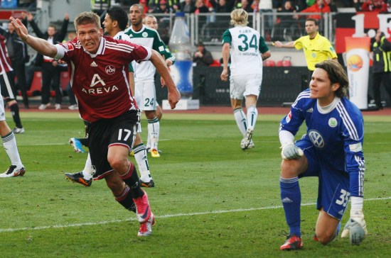 名记：若字母哥离队雄鹿或重建，特纳＆库兹马&波蒂斯都可交易